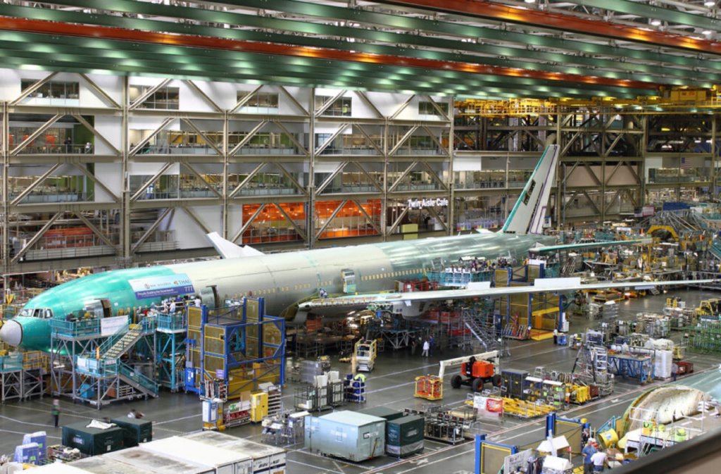 Estados Unidos evalúa aranceles a piezas de aeronaves importadas