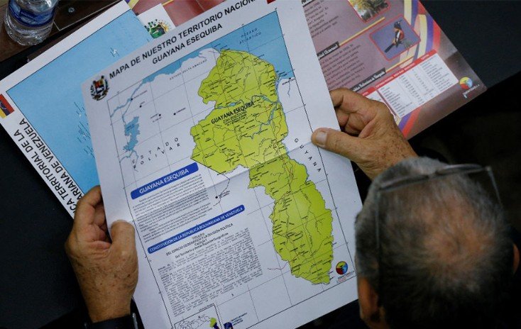 Guyana refuerza medidas para bloquear tráfico de oro que presuntamente financia a Maduro