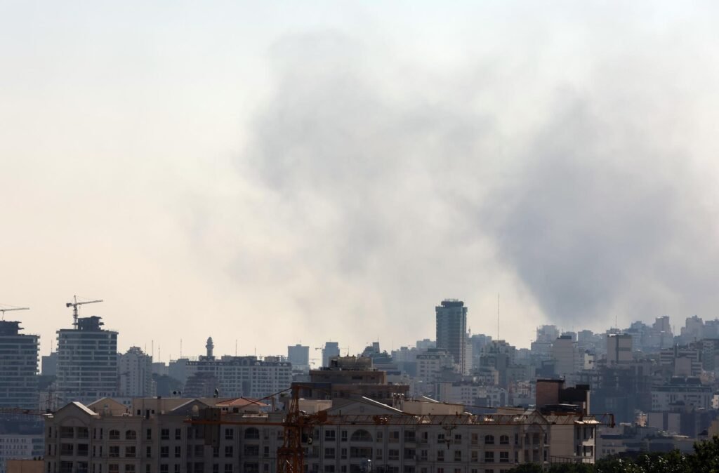 Teherán, una ciudad fantasma tras cinco días de bombardeos