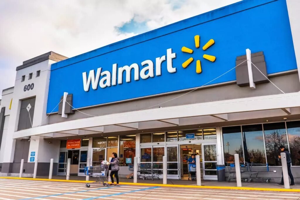 Bloomberg: Walmart comienza a despedir a trabajadores venezolanos en Florida y Texas por fallo del Supremo